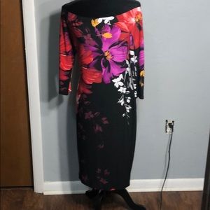 Stretch flower off the shoulder dress